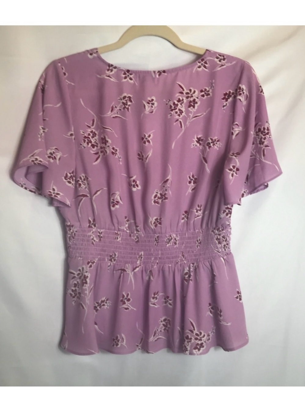 NWT Socialite Feminine Button Front Pink Floral Blouse From Nordstrom - Picture 4 of 6